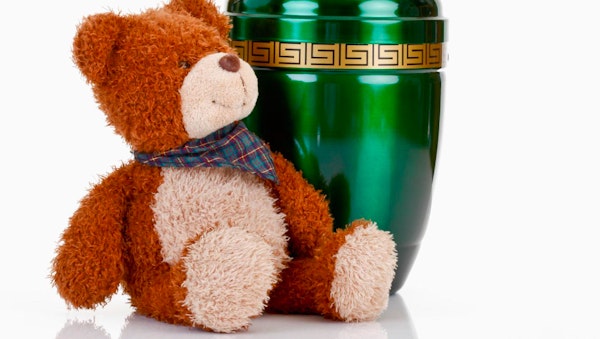 Bestattungen mit Kuscheltierurne