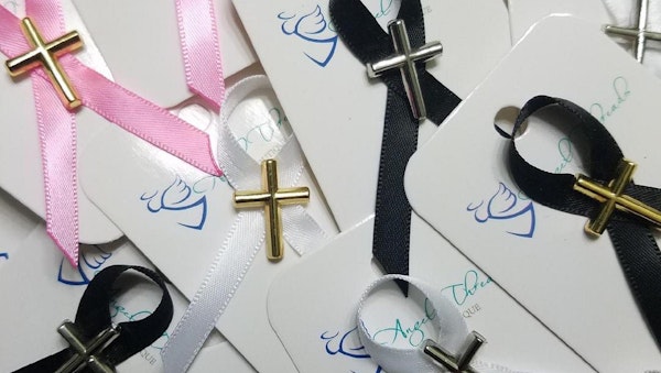 Individuelle Trauernadeln